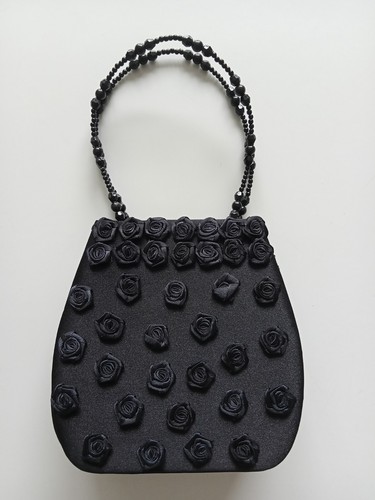 Sac main noir décor roses - sac,